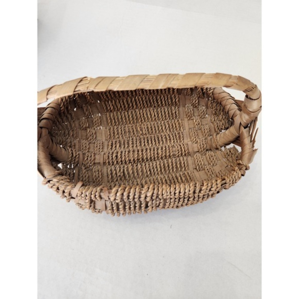 Woven‎ Handle Basket Natural Fiber Rustic Farmhouse Decor Accent Storage